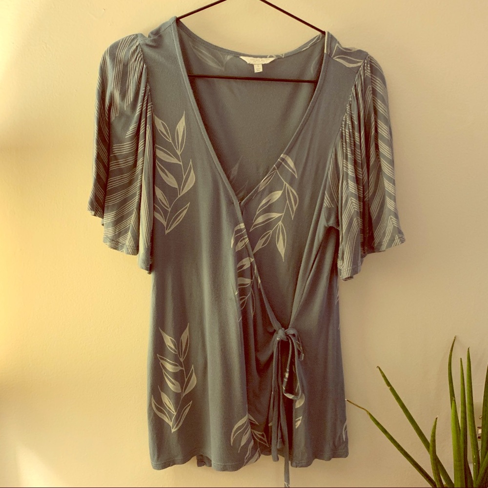 Lucky brand wrap top